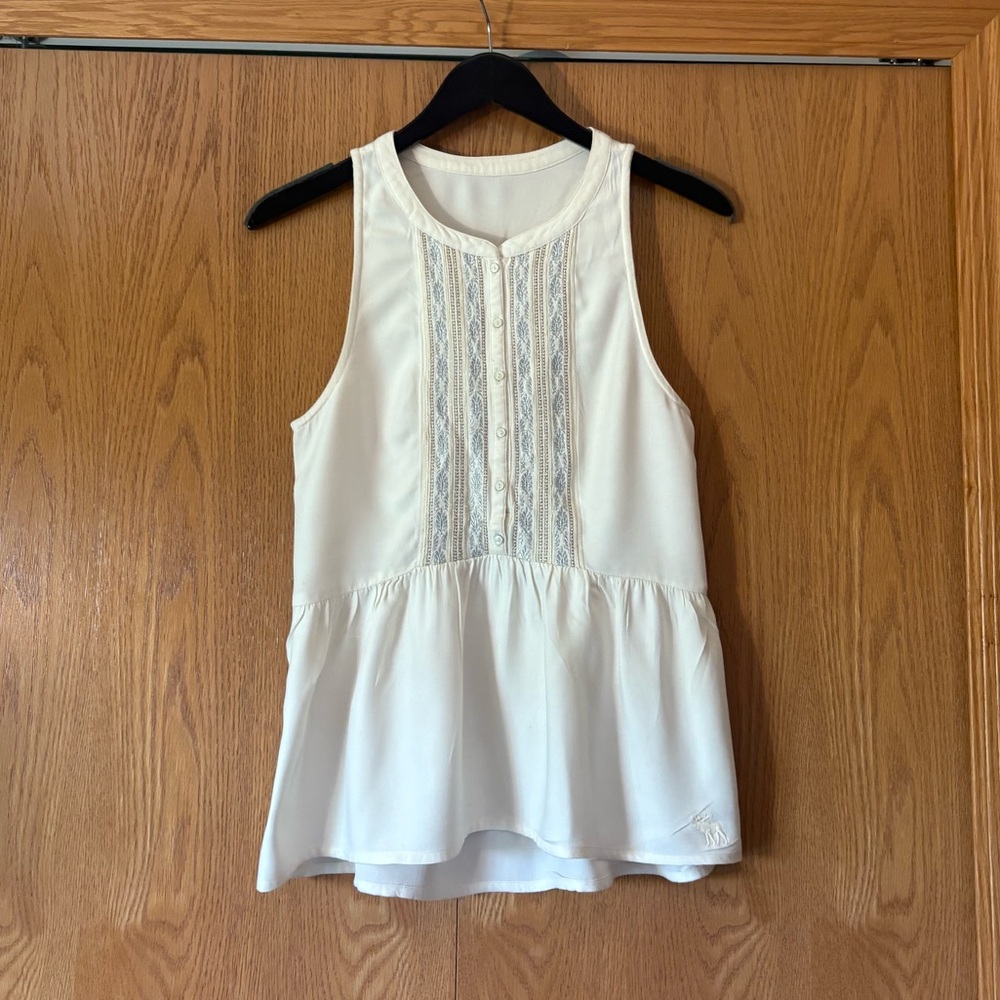 Abercrombie & Fitch Cream Sleeveless Peplum Blouse